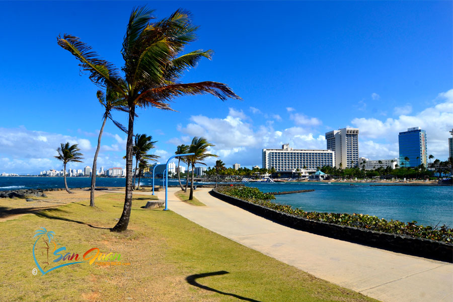 Bicycling in San Juan, Puerto Rico 