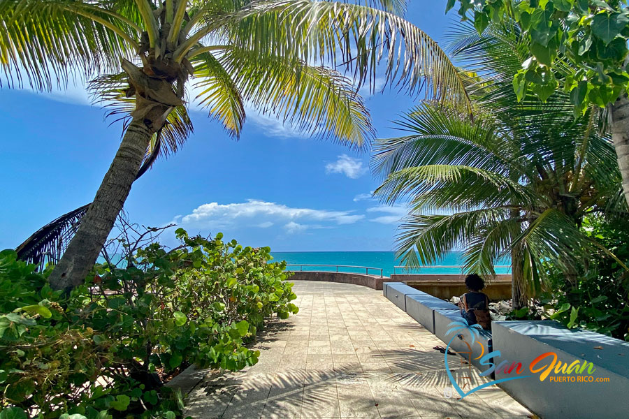 Bicycling in Condado - San Juan, Puerto Rico 