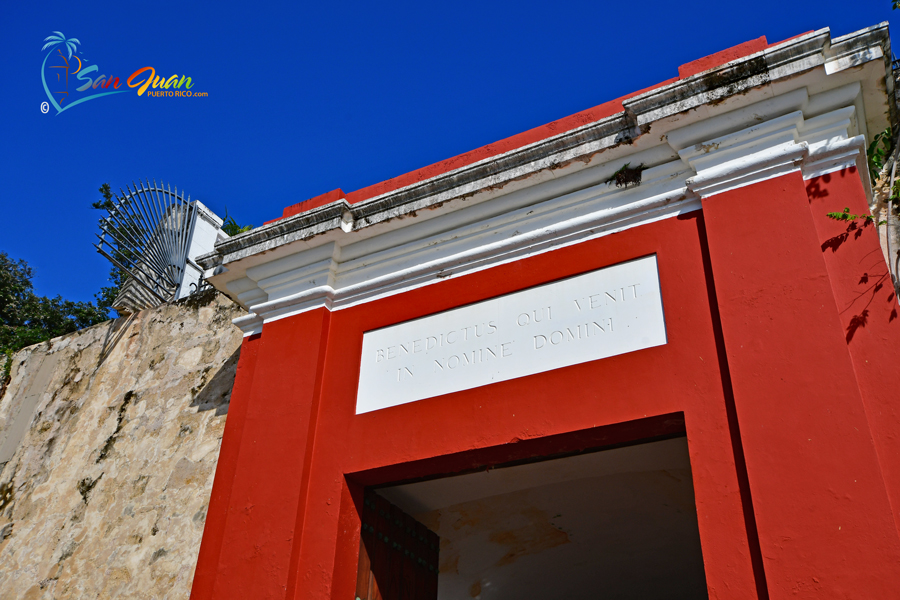 La Puerta de San Juan - Historic places / attractions in Old San Juan Puerto Rico 