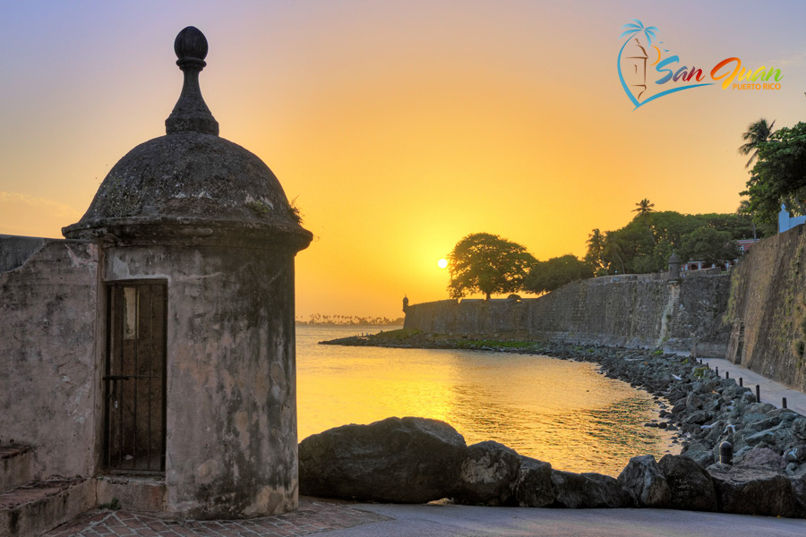 Sunset in San Juan Puerto Rico - UNESCO - Paseo del Morro